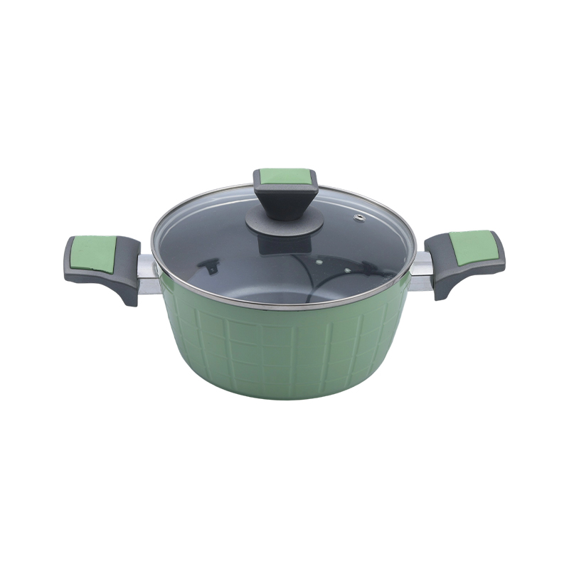 Gesmeed aluminium braadpan met grote muurstructuur
